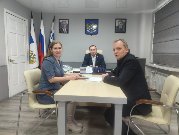 Руководство Магаданского филиала ВНИРО провело рабочую встречу с руководством филиала Агрохимической службы России