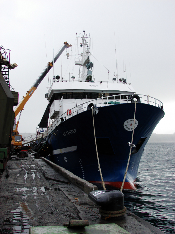 Учёными Магаданского филиала ВНИРО начались исследования прибрежного минтая и тихоокеанской сельди в северной части Охотского моря